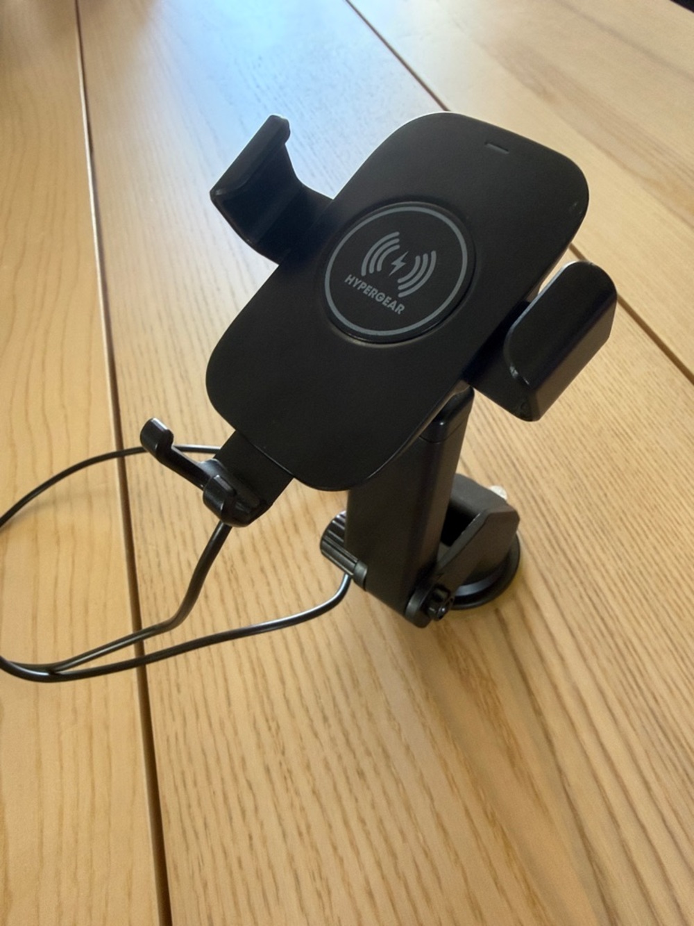 HyperGear Wireless Car/Desk Phone Mount and Charger